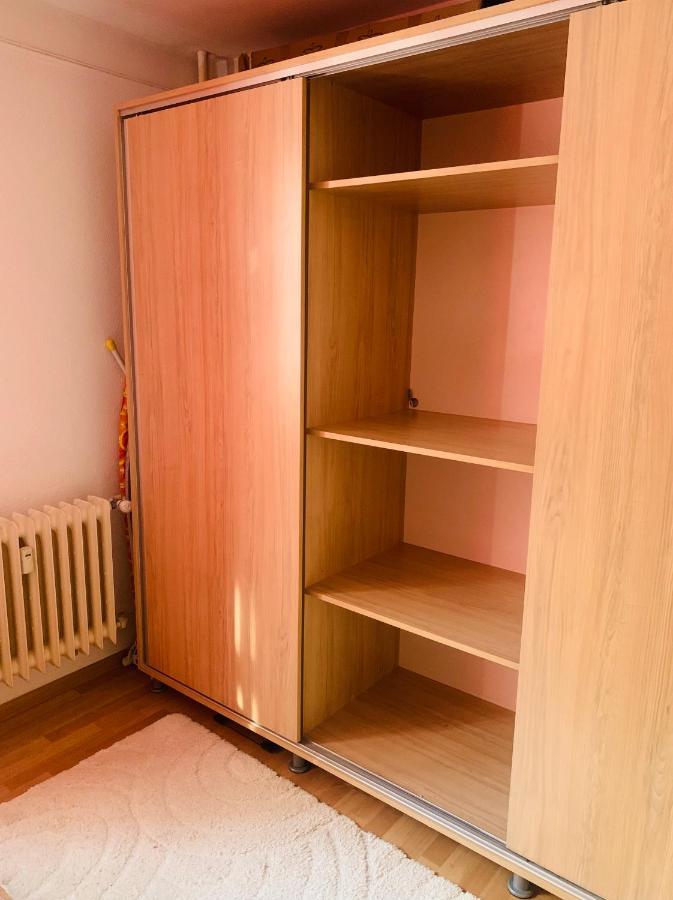 Apartment Iasi Luaran gambar